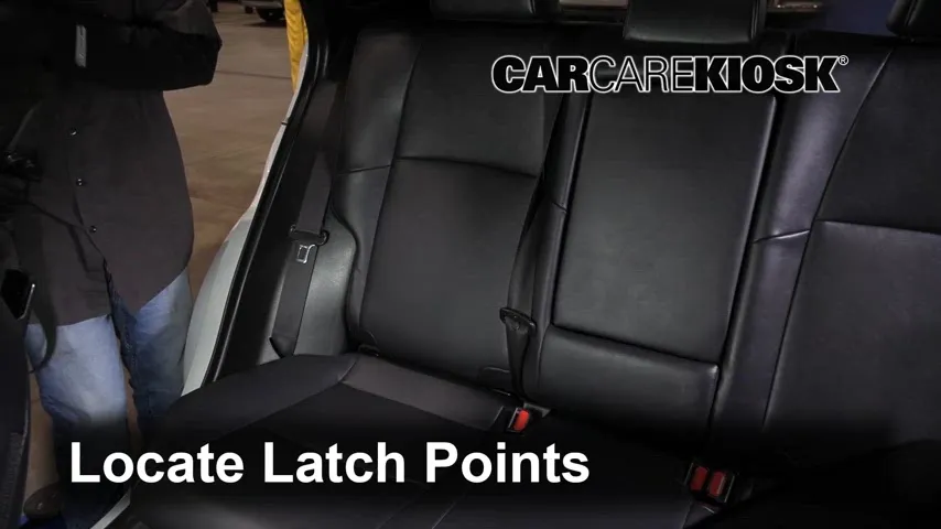 2022 Toyota Venza XLE 2.5L 4 Cyl. Asientos de Carro
